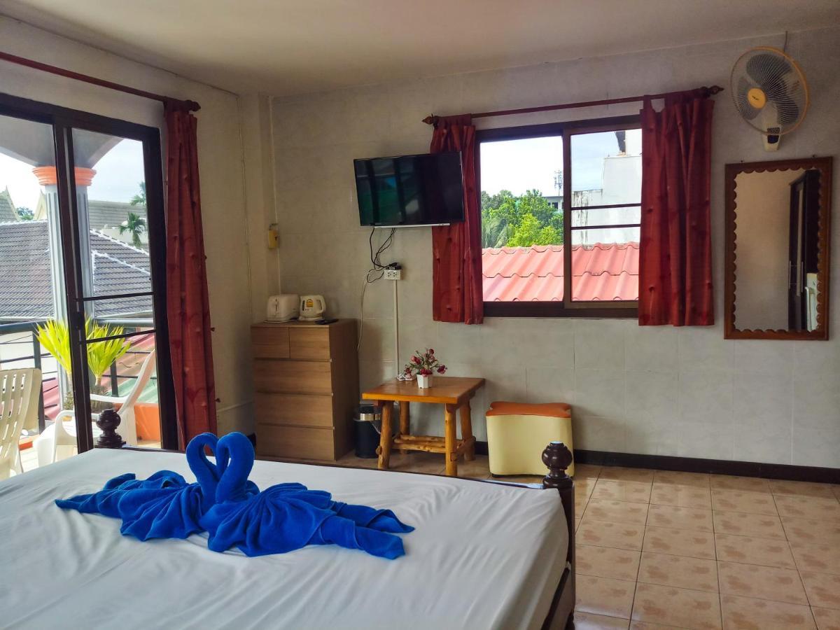 Kata Lina Guesthouse Buitenkant foto