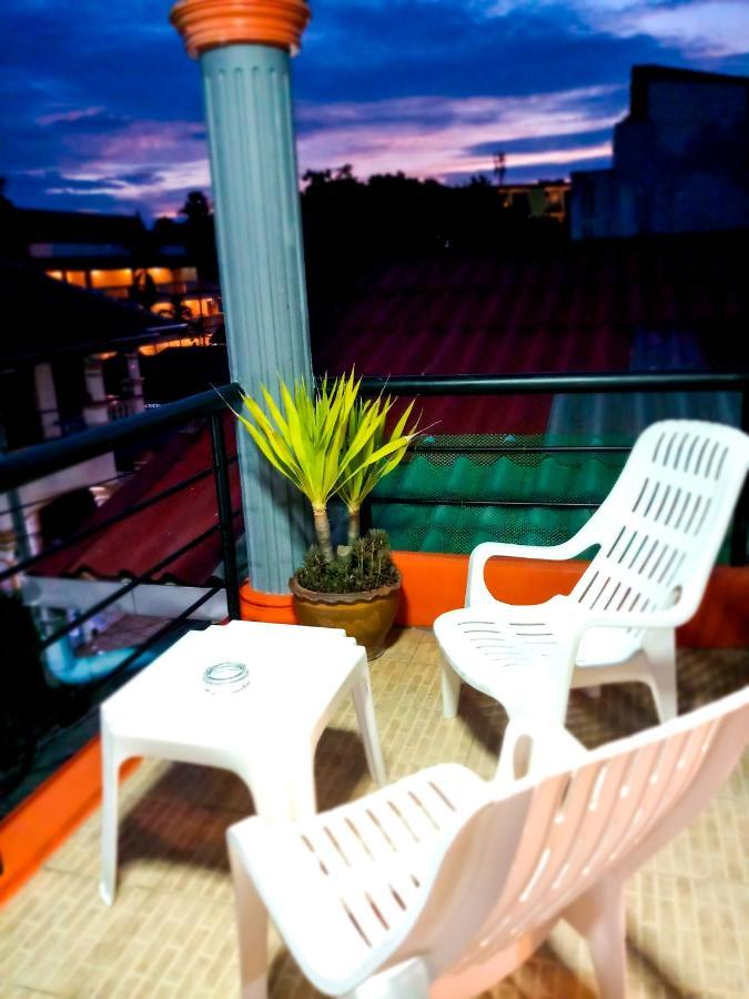 Kata Lina Guesthouse Buitenkant foto