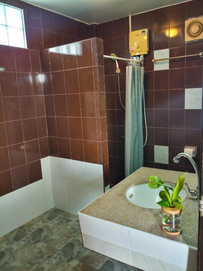 Kata Lina Guesthouse Buitenkant foto