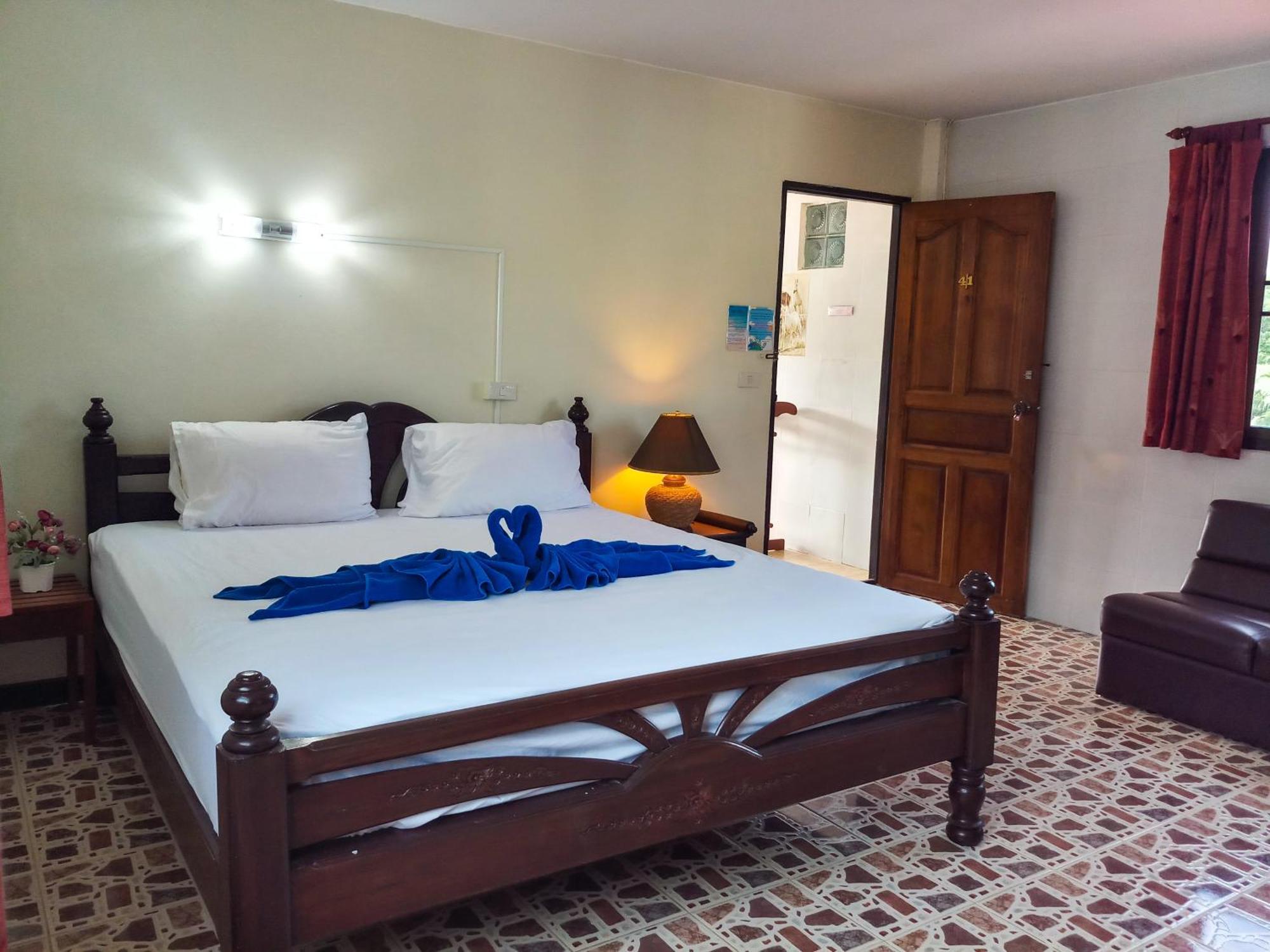 Kata Lina Guesthouse Buitenkant foto